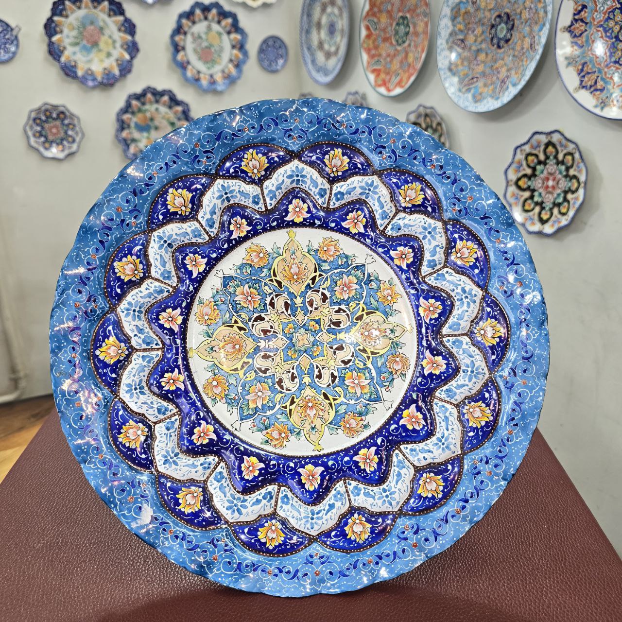 شیرینی خوری میناکاری مسی میناسرای نیکنامی کد 35 - تصویر 3