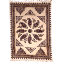 رومیزی قلمکار ممتاز اصفهان اثر عطريان طرح بته جقه رناسی مدل G135 سایز 100*150